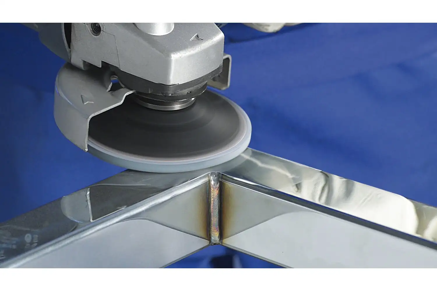 Non-Woven Discs Cc-Pner Mw CC-PNER MW 100 SiC F 4