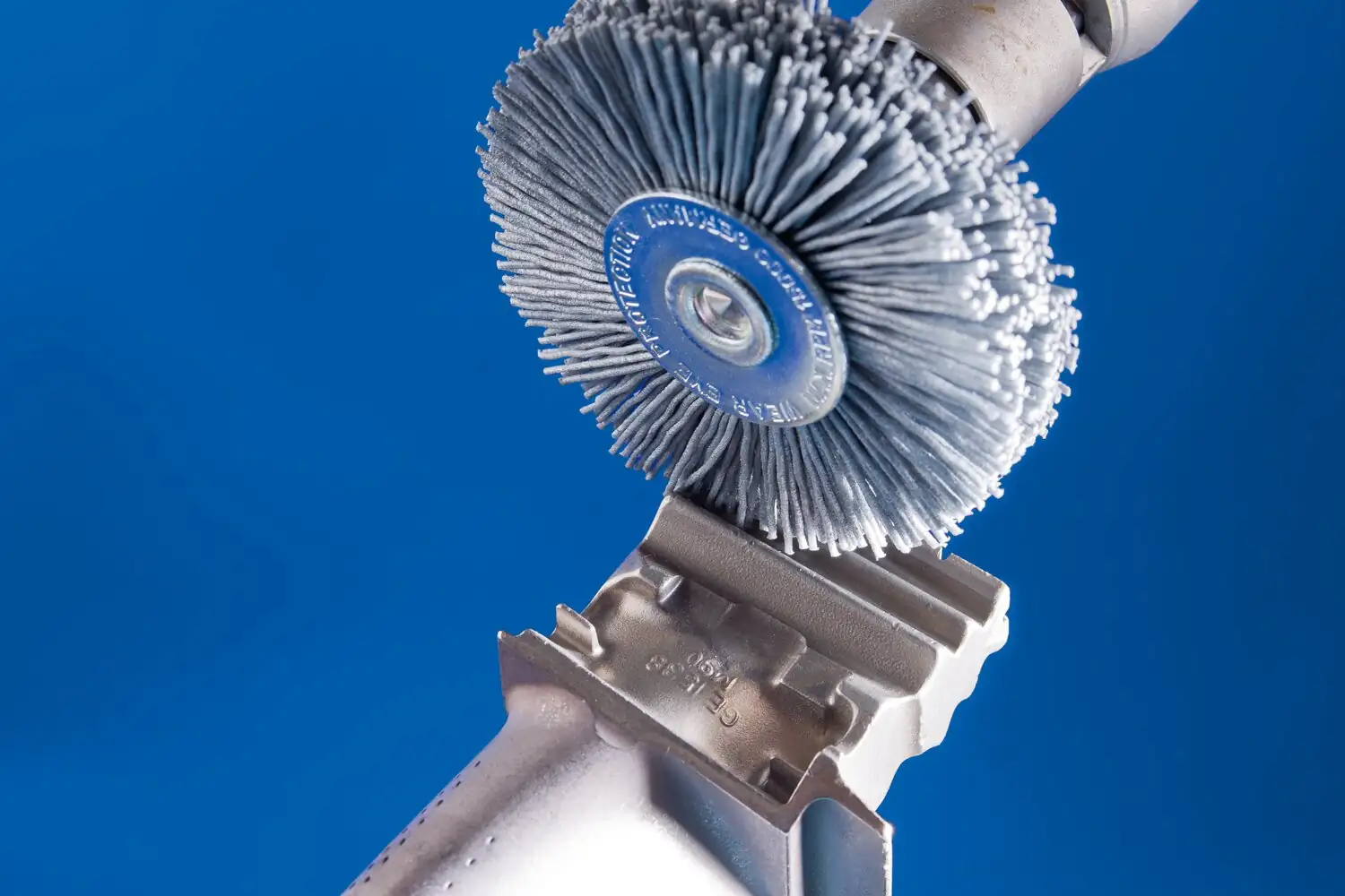 Perie circulară din sârmă de oțel POS RBU 5015/6 SiC 180 0,90 4