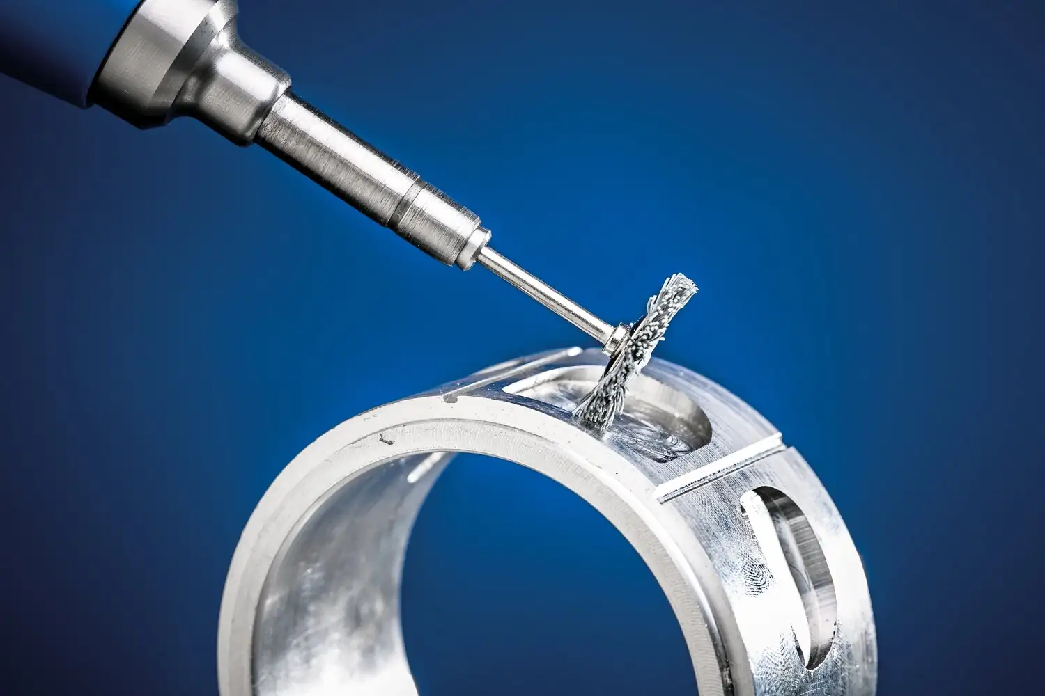 Perie circulară RBU 2202/2,34 AO 320 0,50 2