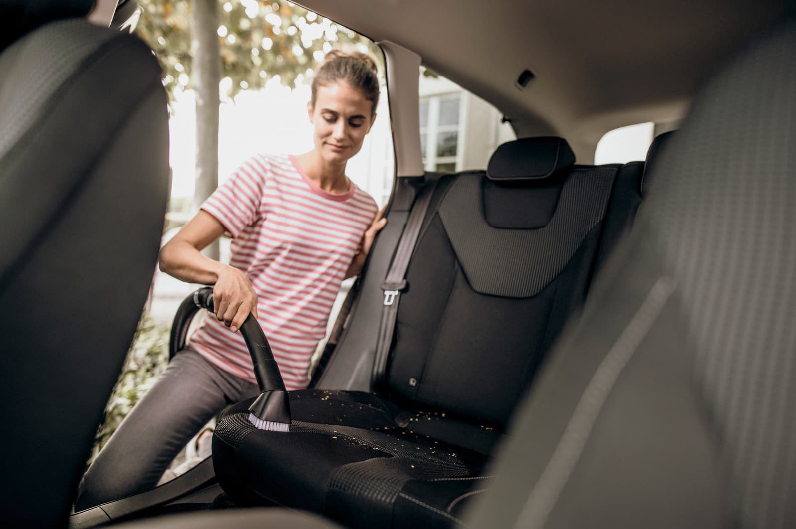 Car interior cleaning kit 3