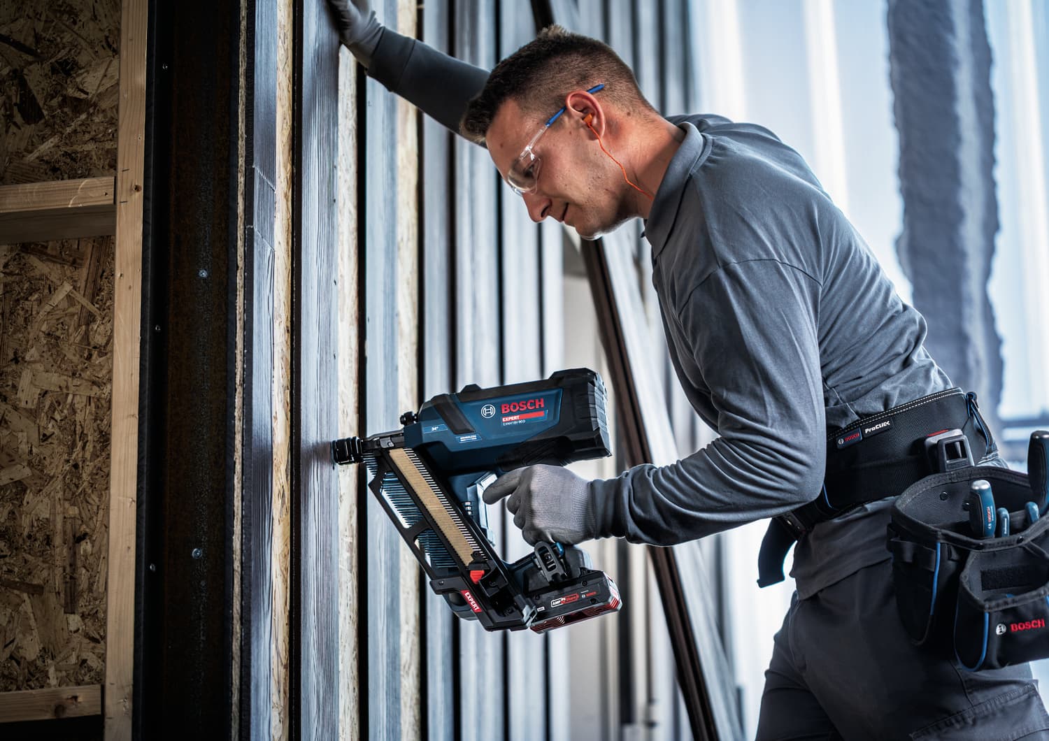 EXPERT EXNH18V-90D — aplicație